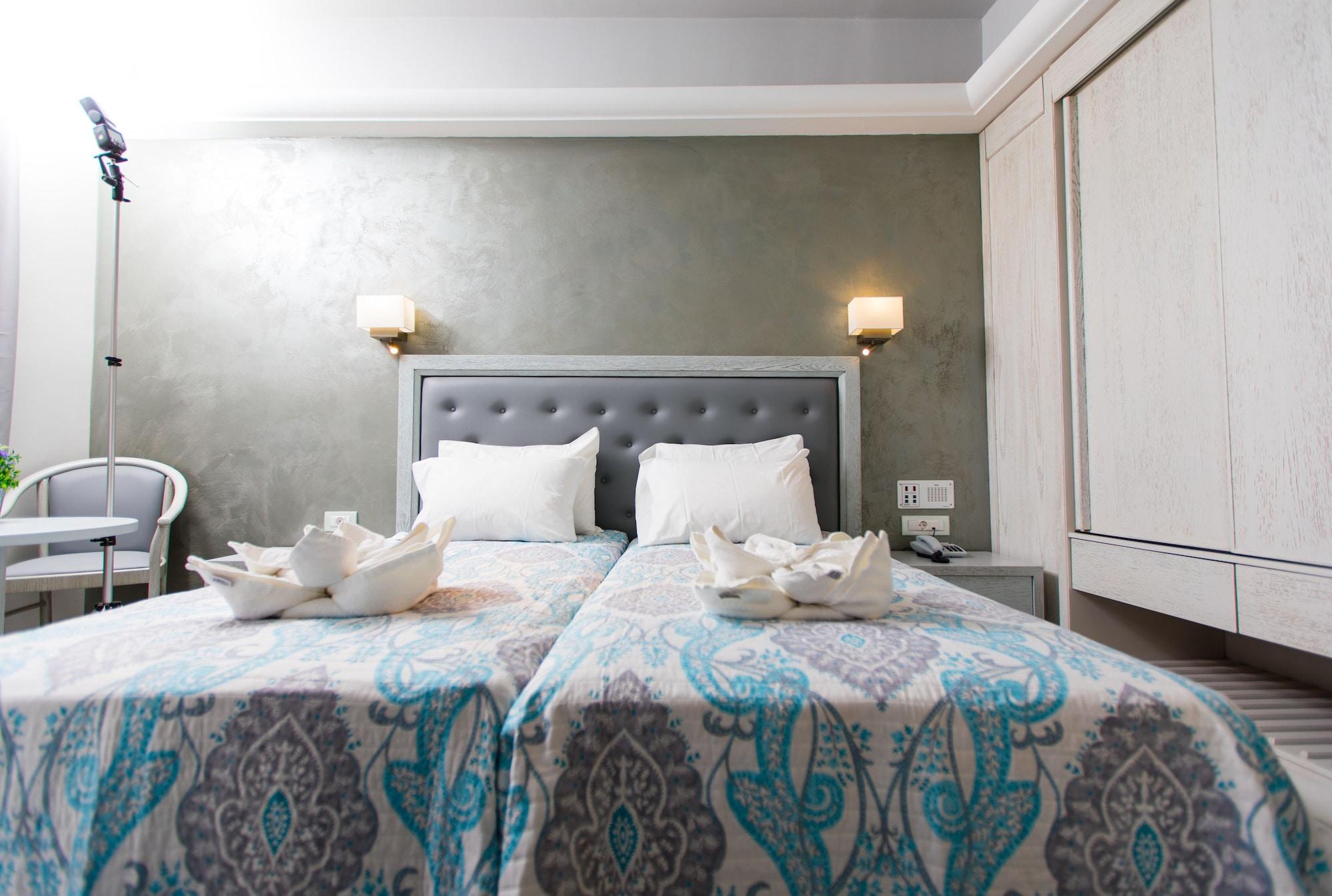 Anita Beach Hotel- Adults Only Rethymno Exteriör bild